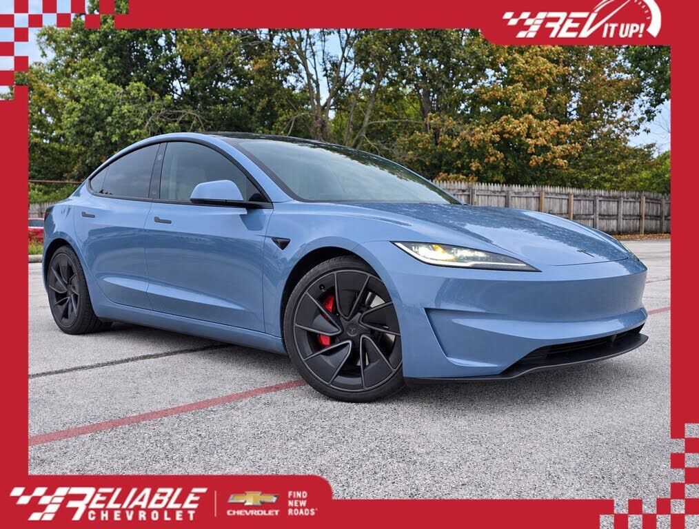 2026 TESLA Model 3