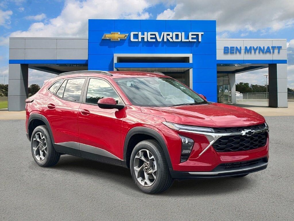 2026 CHEVROLET Trax