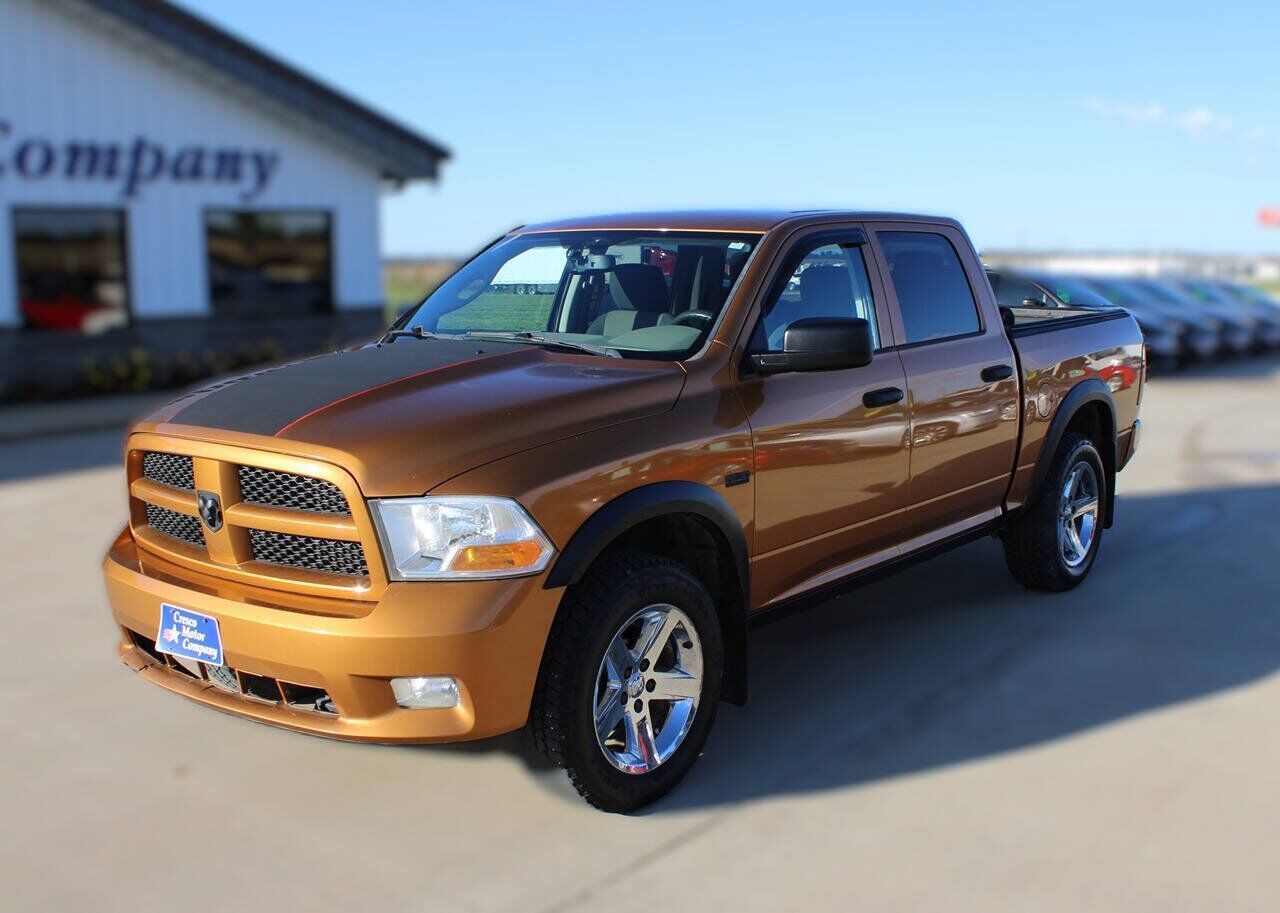 2012 DODGE Ram
