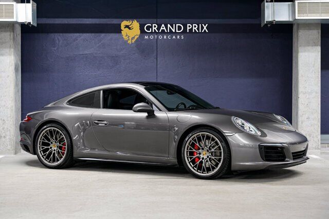 2019 PORSCHE 911