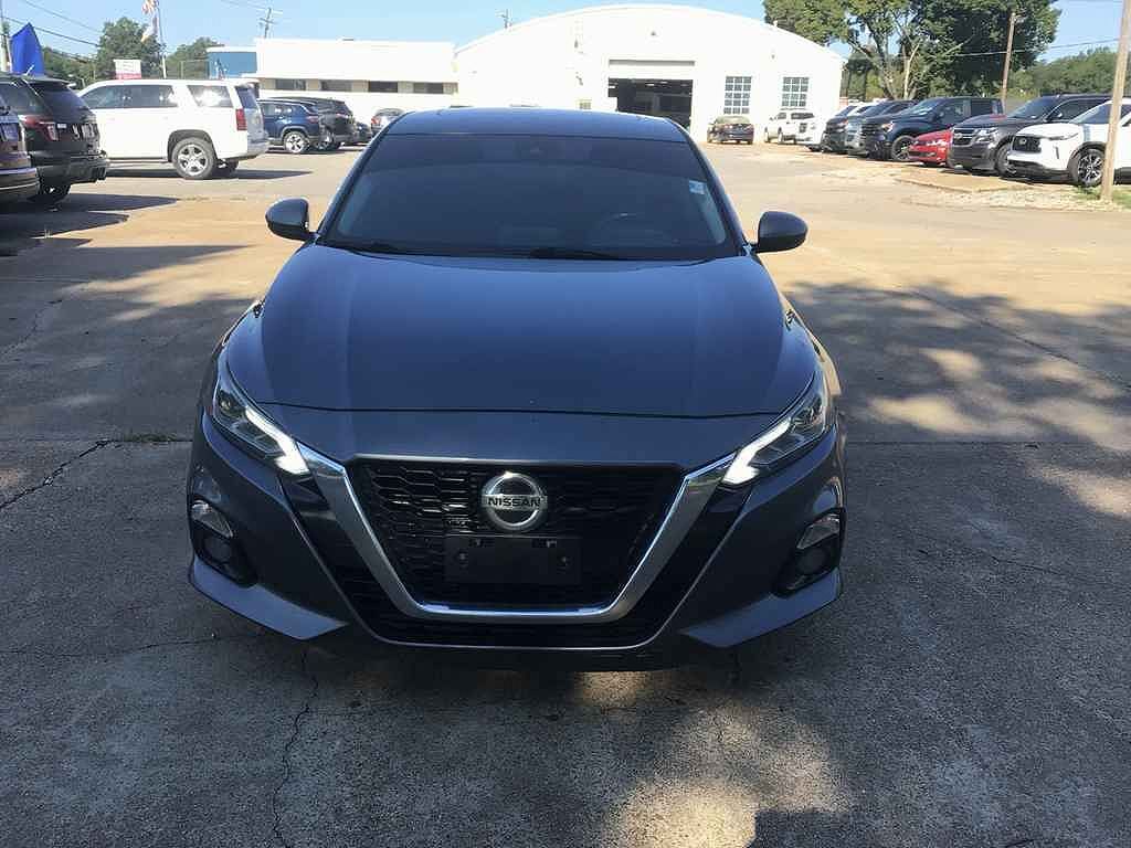 2020 NISSAN Altima