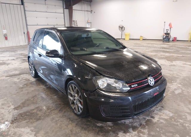 2013 VOLKSWAGEN Golf GTI