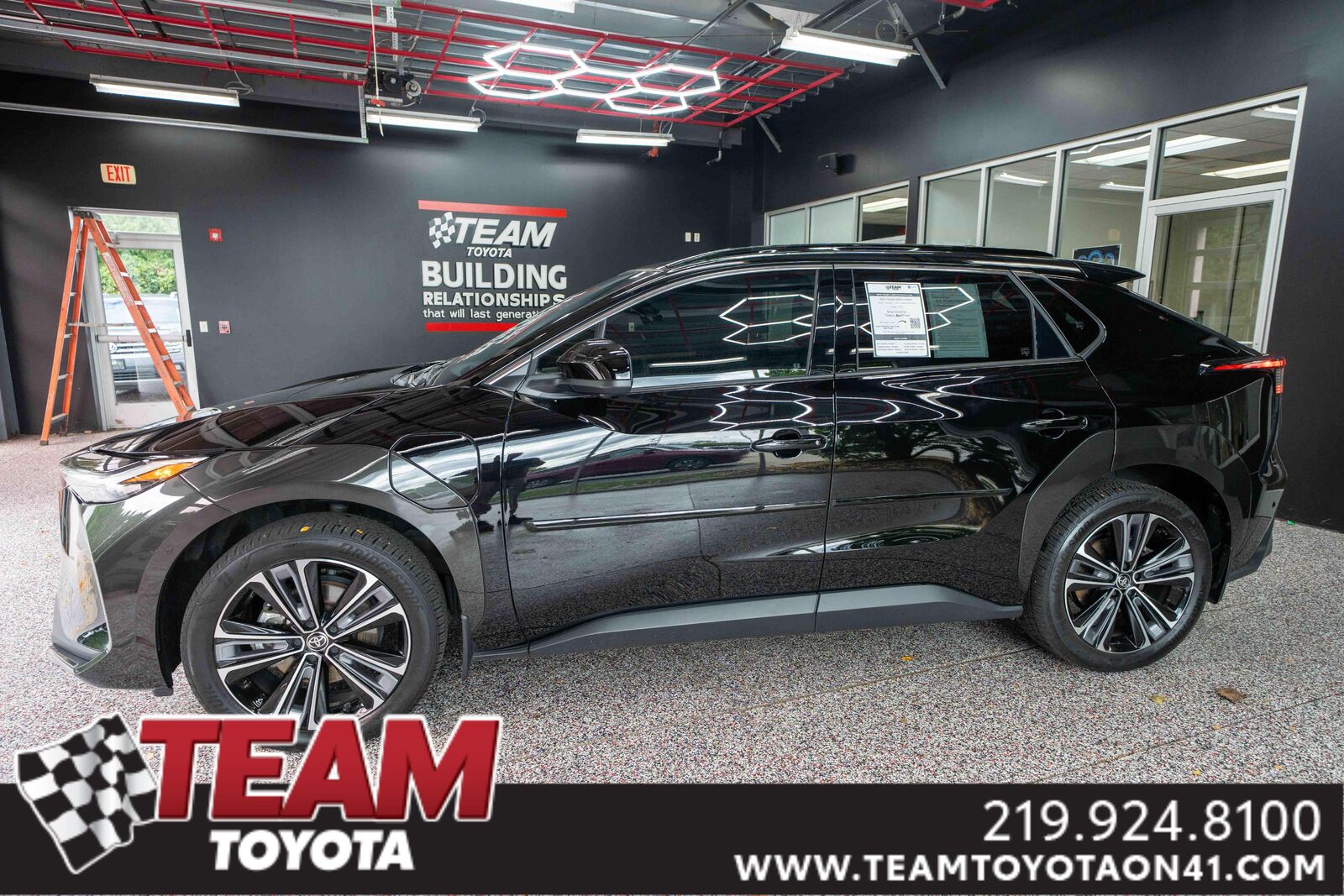 2024 TOYOTA bZ4X
