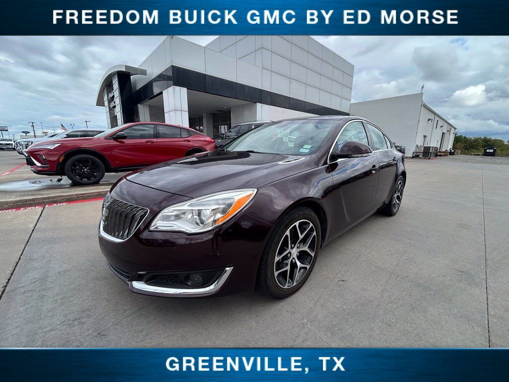 2017 BUICK Regal