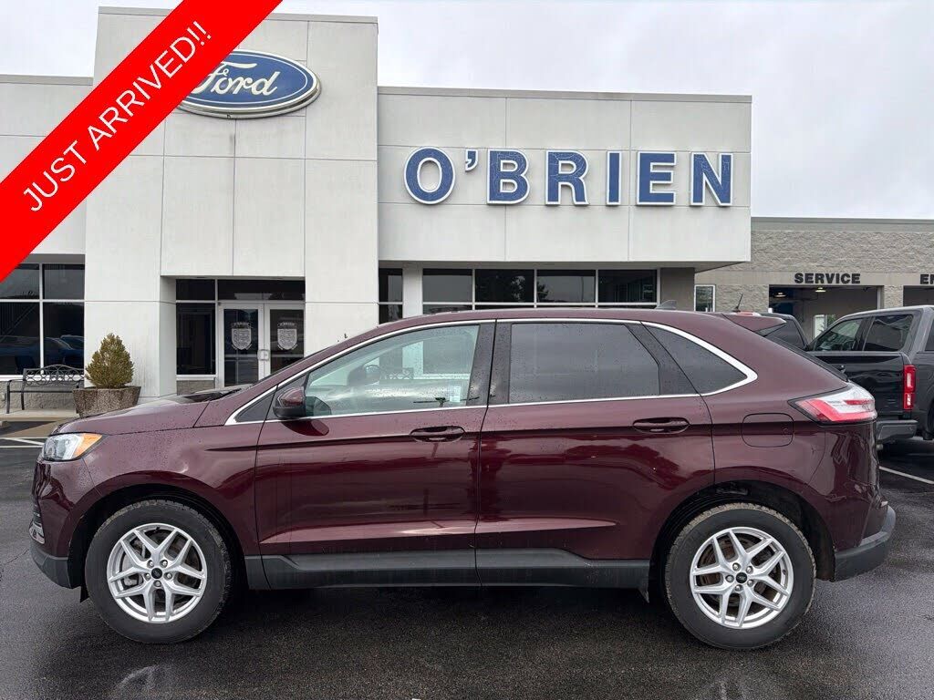 2023 FORD Edge