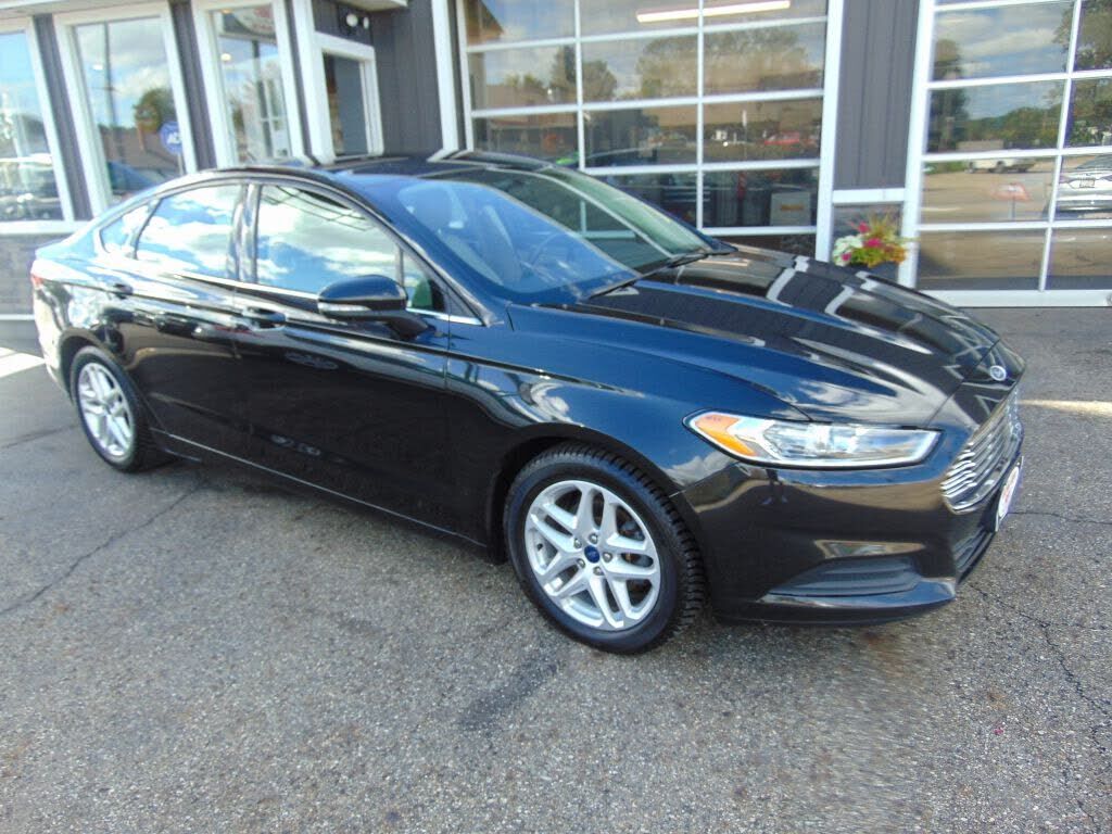 2015 FORD Fusion