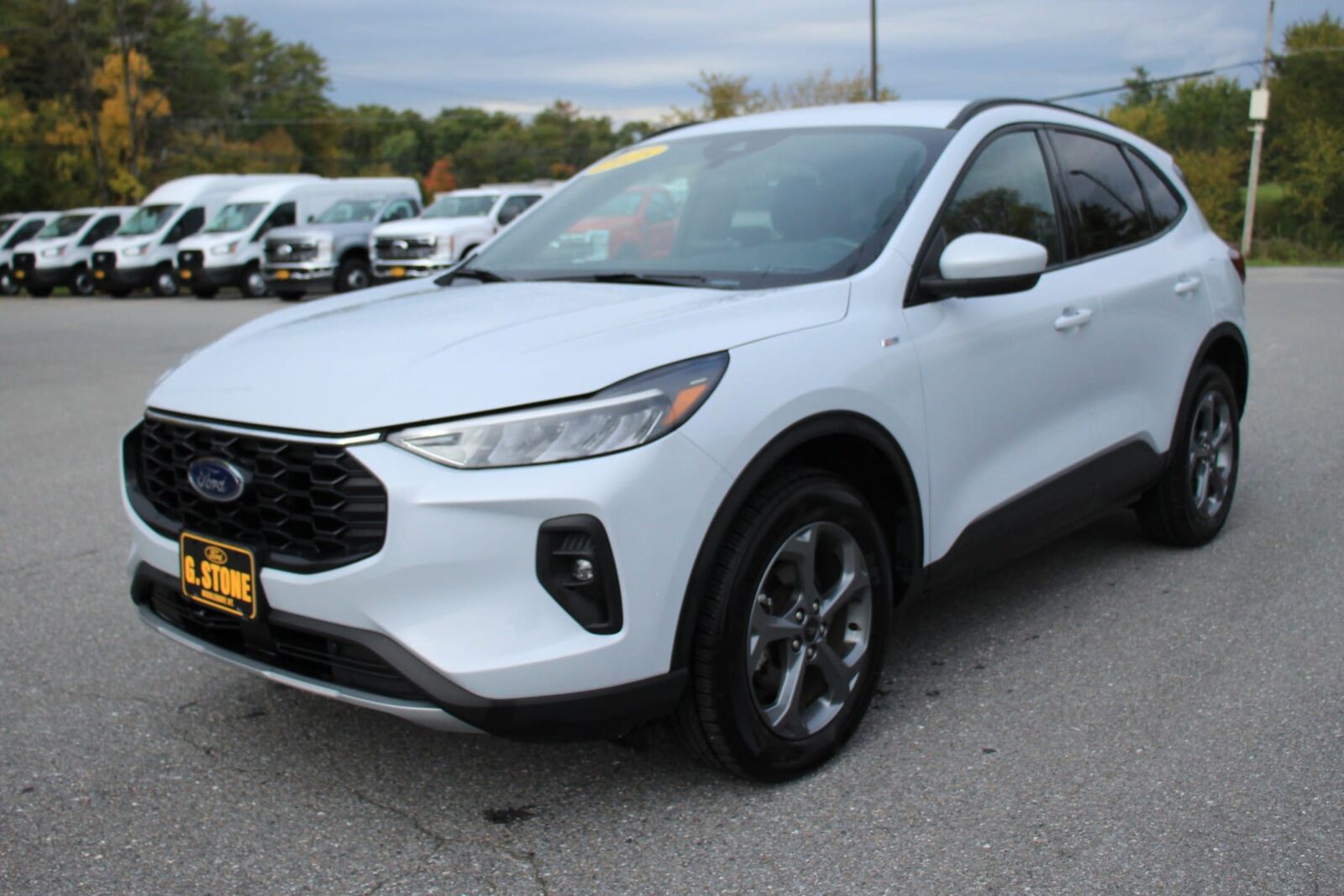 2025 FORD Escape