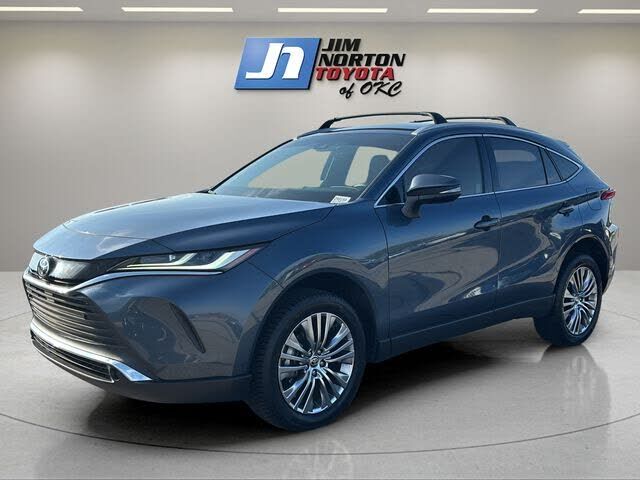 2022 TOYOTA Venza
