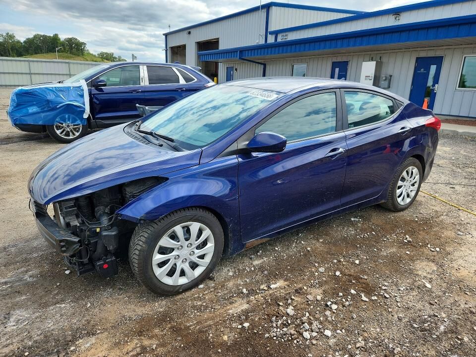 2011 HYUNDAI Elantra