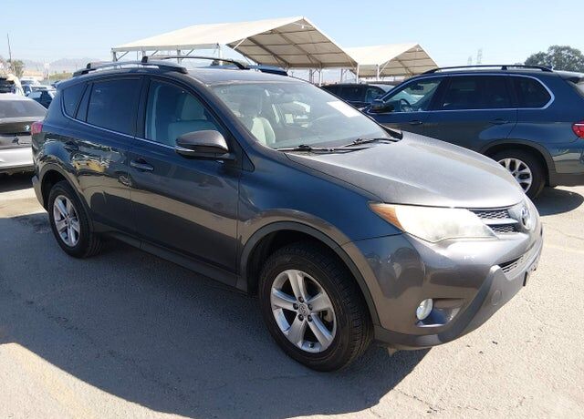 2014 TOYOTA RAV4