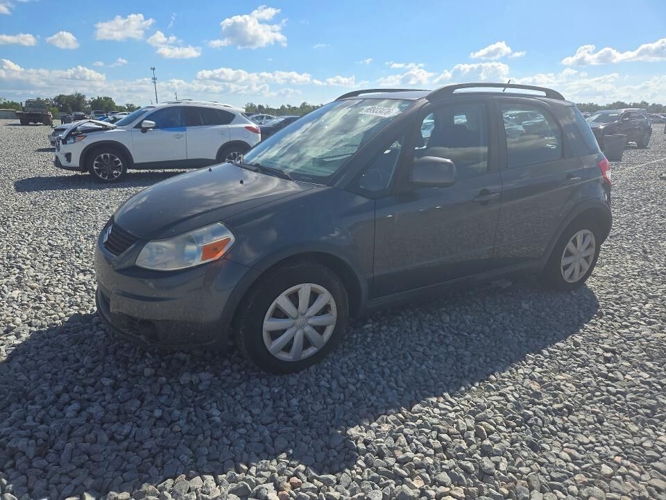 2010 SUZUKI SX4