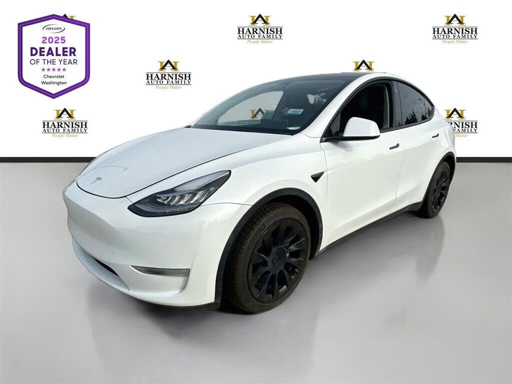 2022 TESLA Model Y