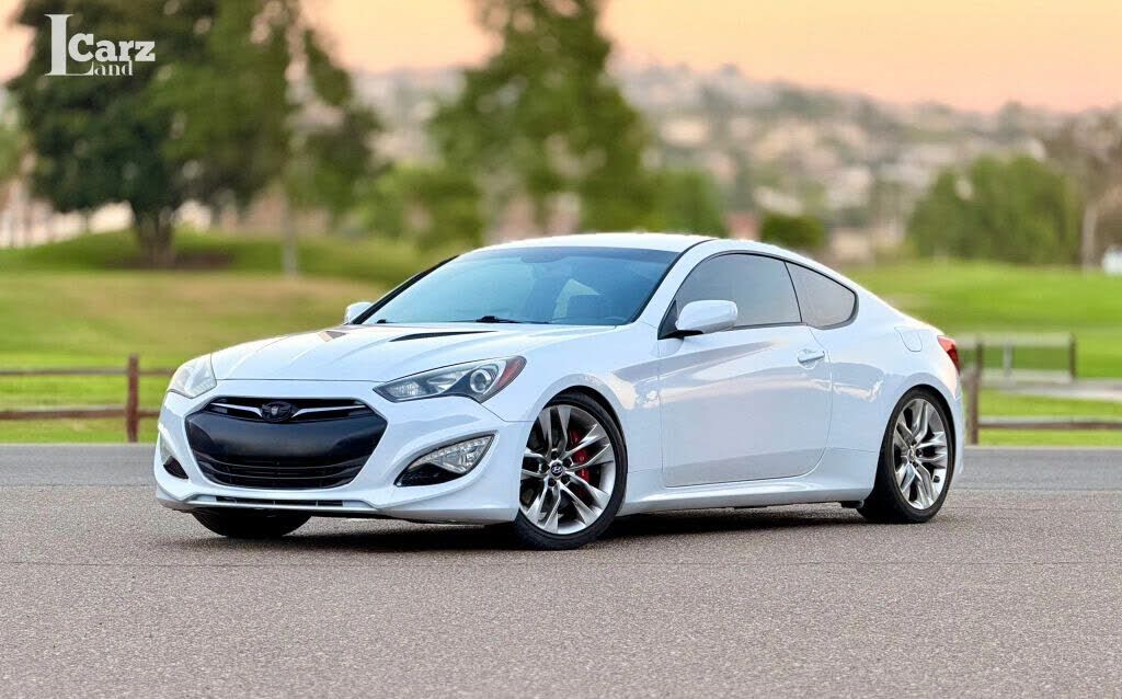 2014 HYUNDAI Genesis Coupe