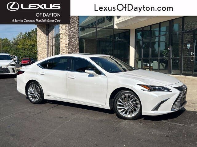 2021 LEXUS ES
