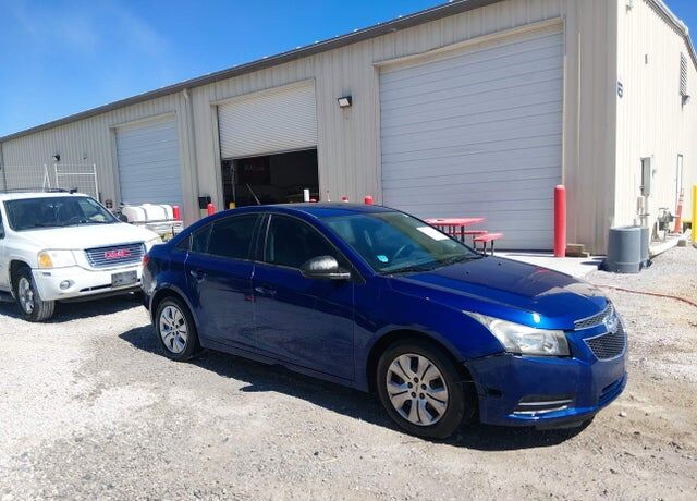 2013 CHEVROLET Cruze