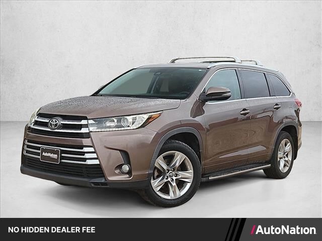 2017 TOYOTA Highlander