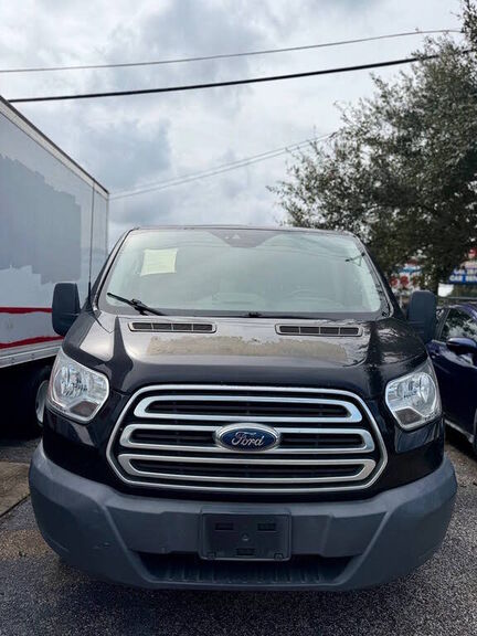 2018 FORD Transit