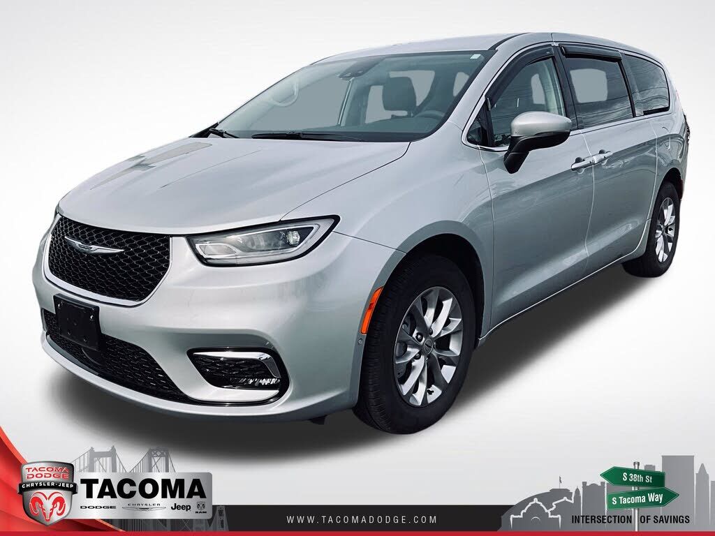 2023 CHRYSLER Pacifica