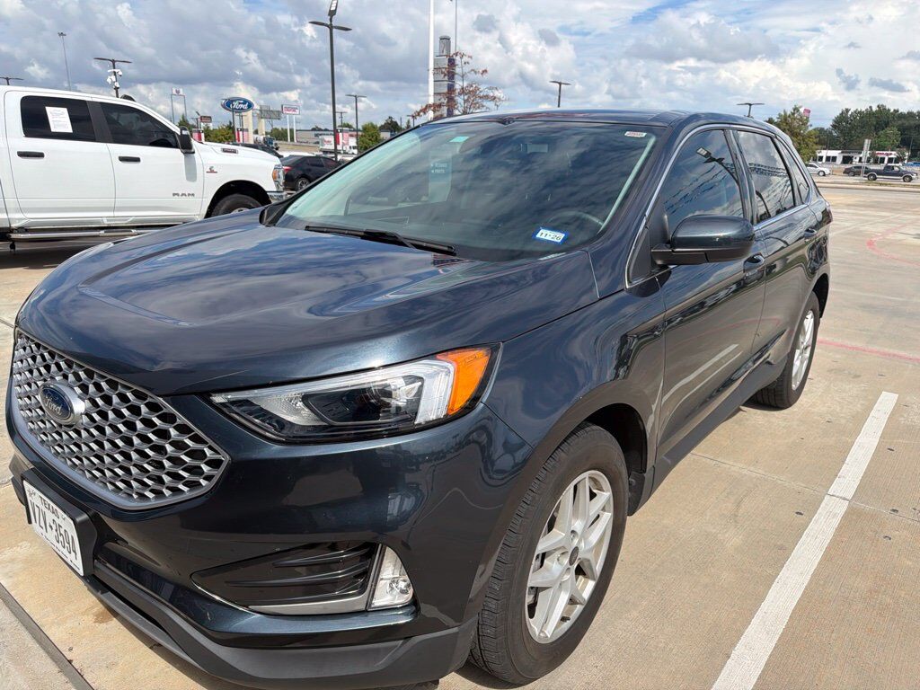 2024 FORD Edge