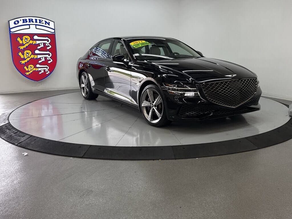 2023 GENESIS G80