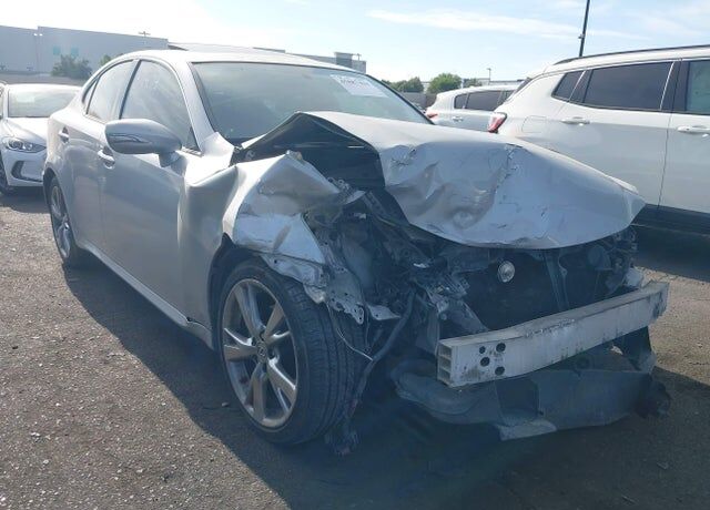 2010 LEXUS IS