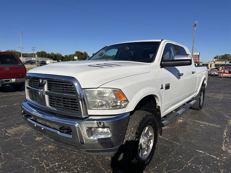 2011 DODGE Ram