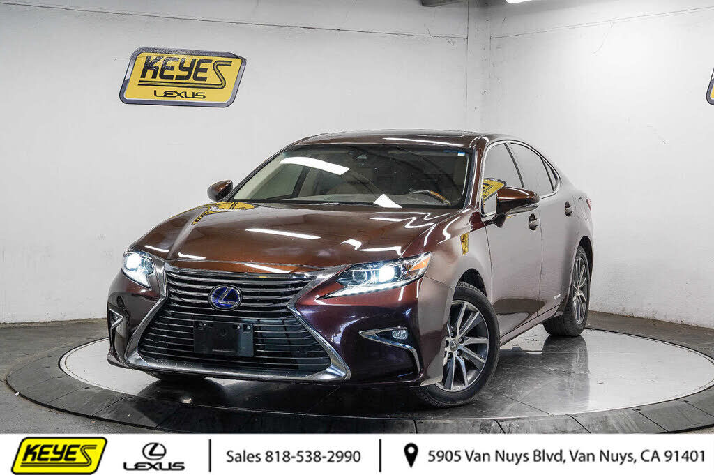 2017 LEXUS ES