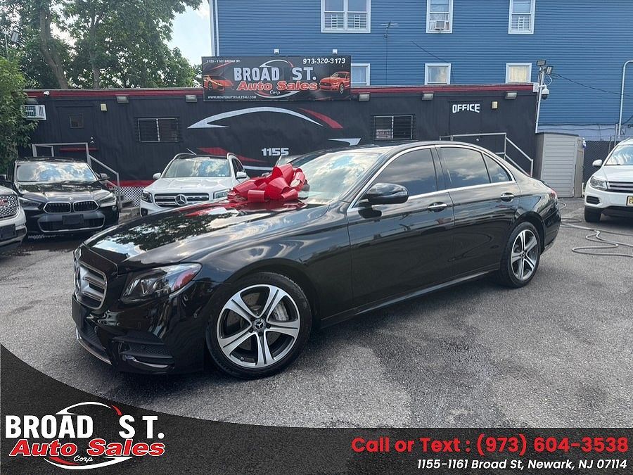 2017 MERCEDES-BENZ E-Class