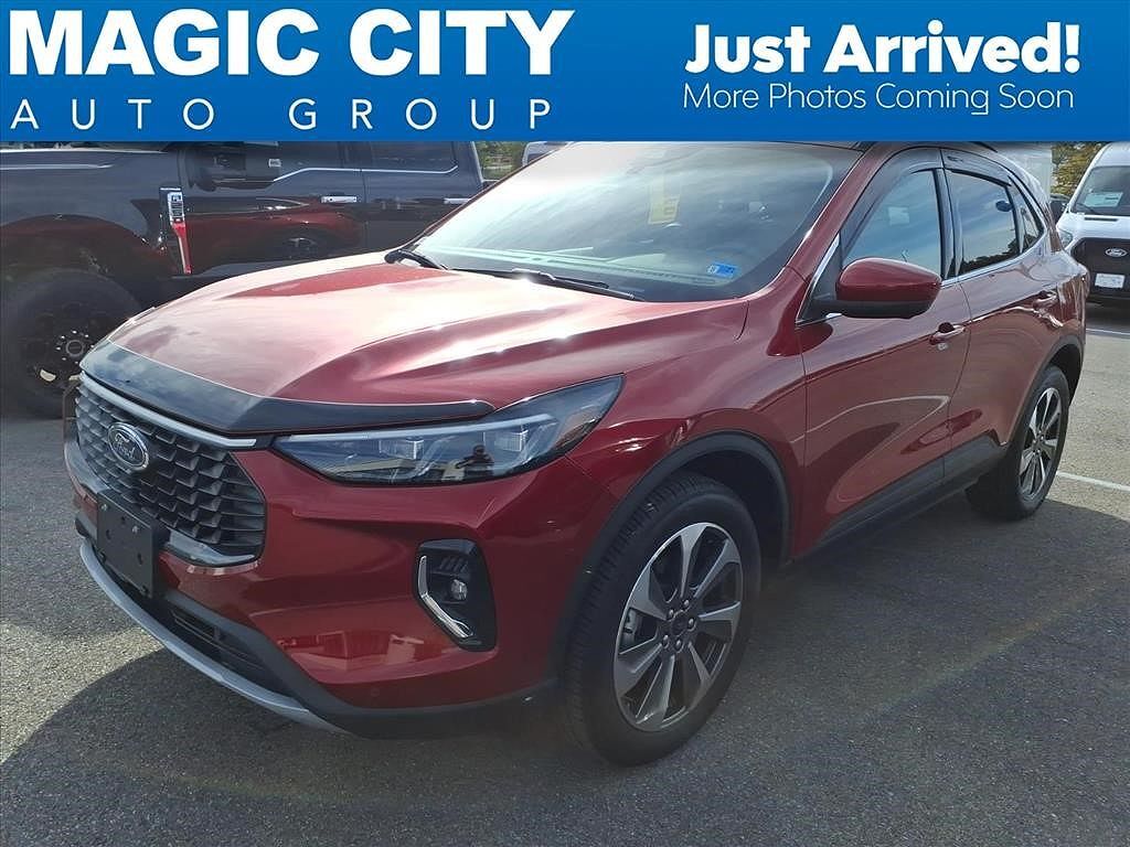 2023 FORD Escape