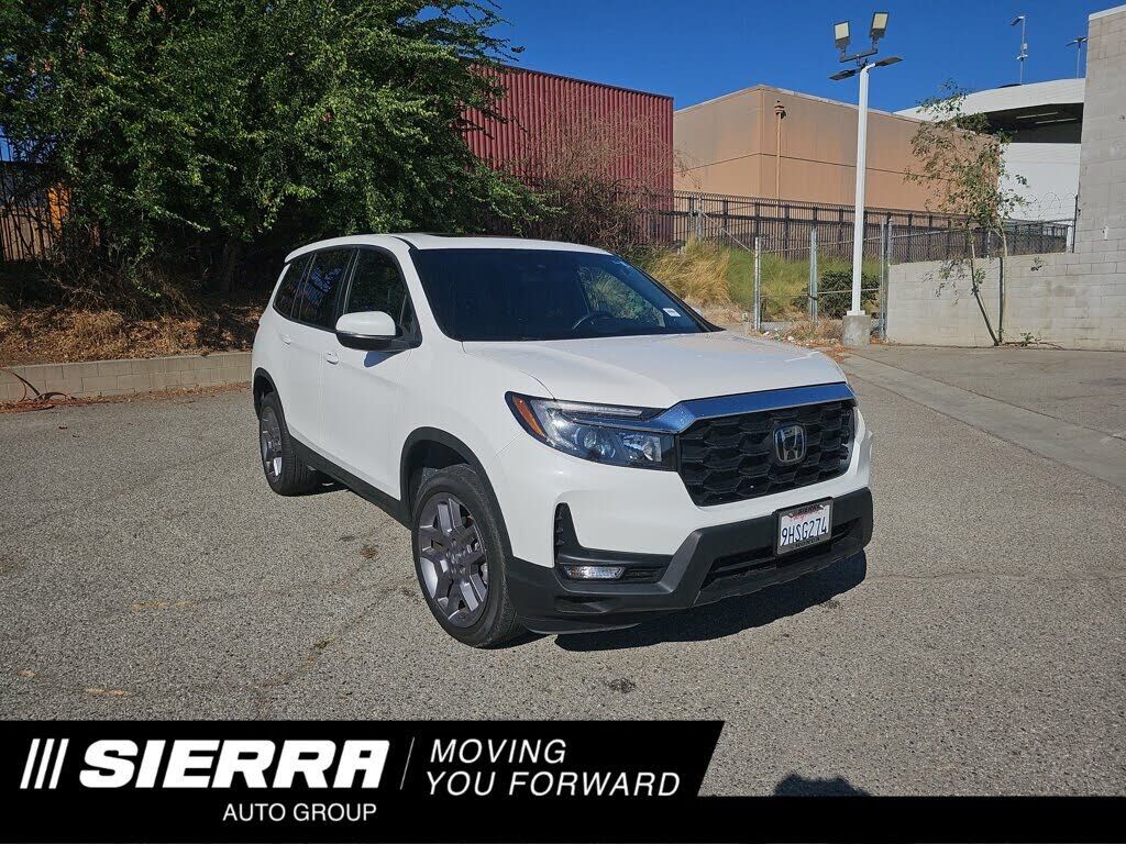 2023 HONDA Passport