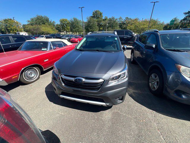 2022 SUBARU Outback