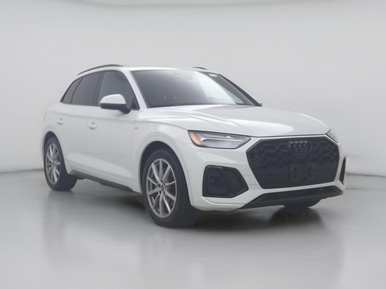 2023 AUDI Q5 e