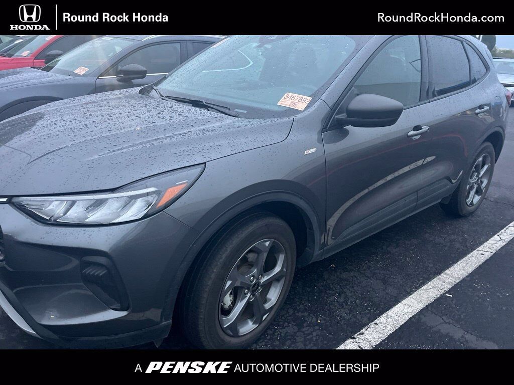 2025 FORD Escape