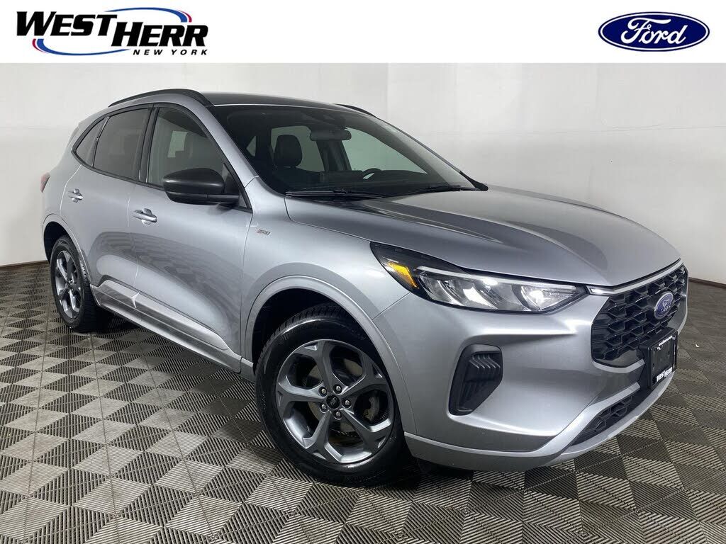 2023 FORD Escape