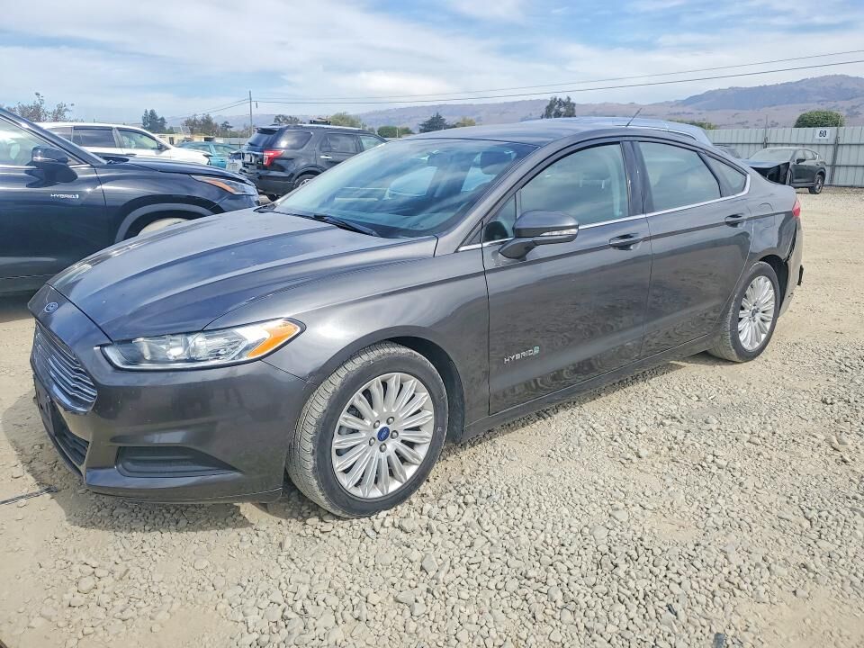 2015 FORD Fusion