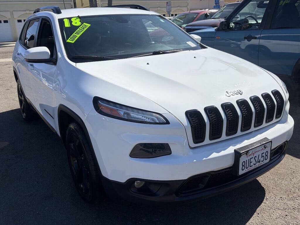 2018 JEEP Cherokee