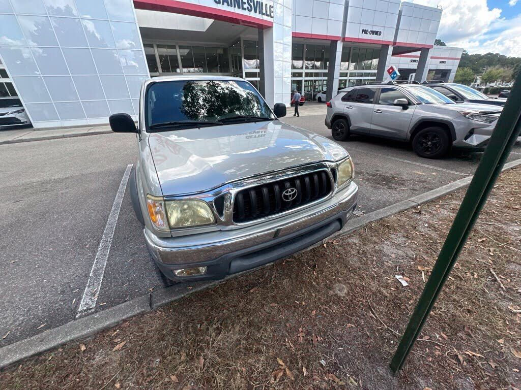 2003 TOYOTA Tacoma