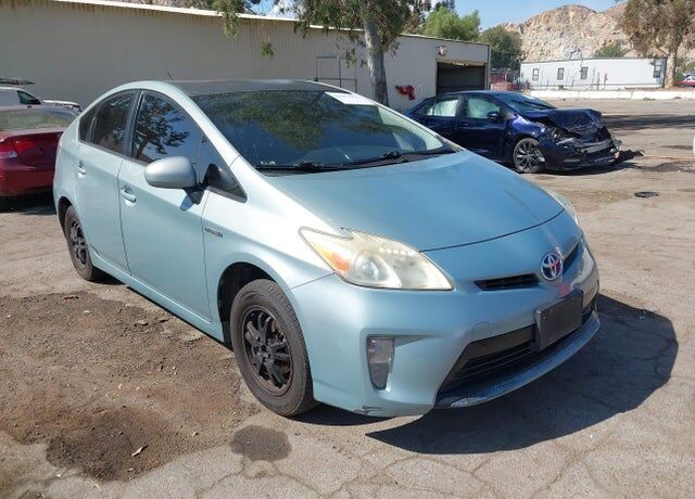 2013 TOYOTA PRIUS