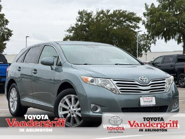 2010 TOYOTA Venza