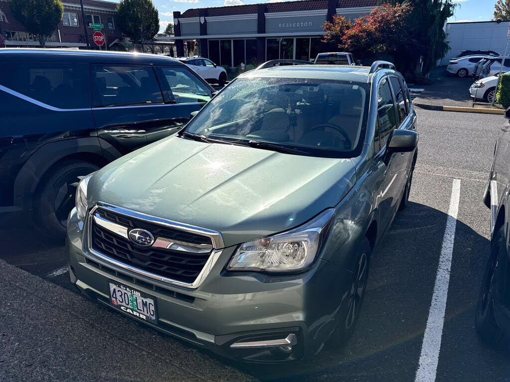 2018 SUBARU Forester