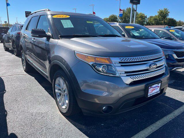 2014 FORD Explorer