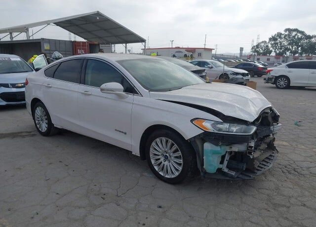 2013 FORD Fusion