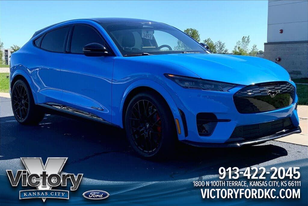 2022 FORD Mach-E