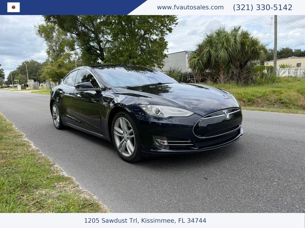 2014 TESLA Model S