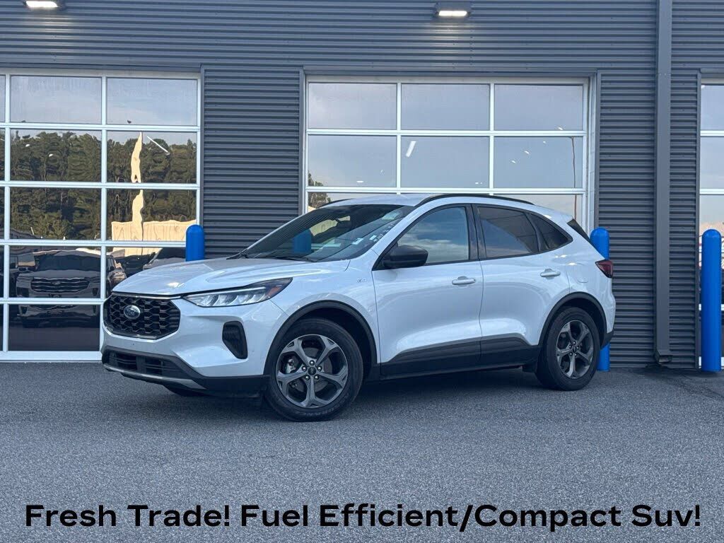 2025 FORD Escape