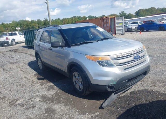 2011 FORD Explorer