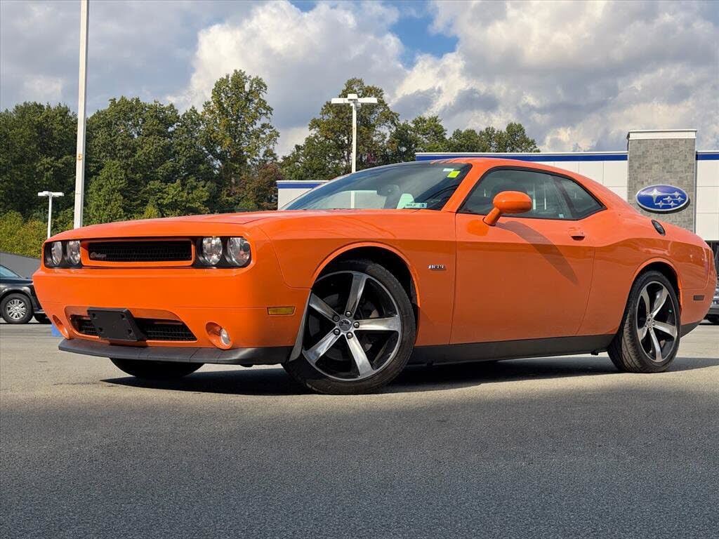 2014 DODGE Challenger