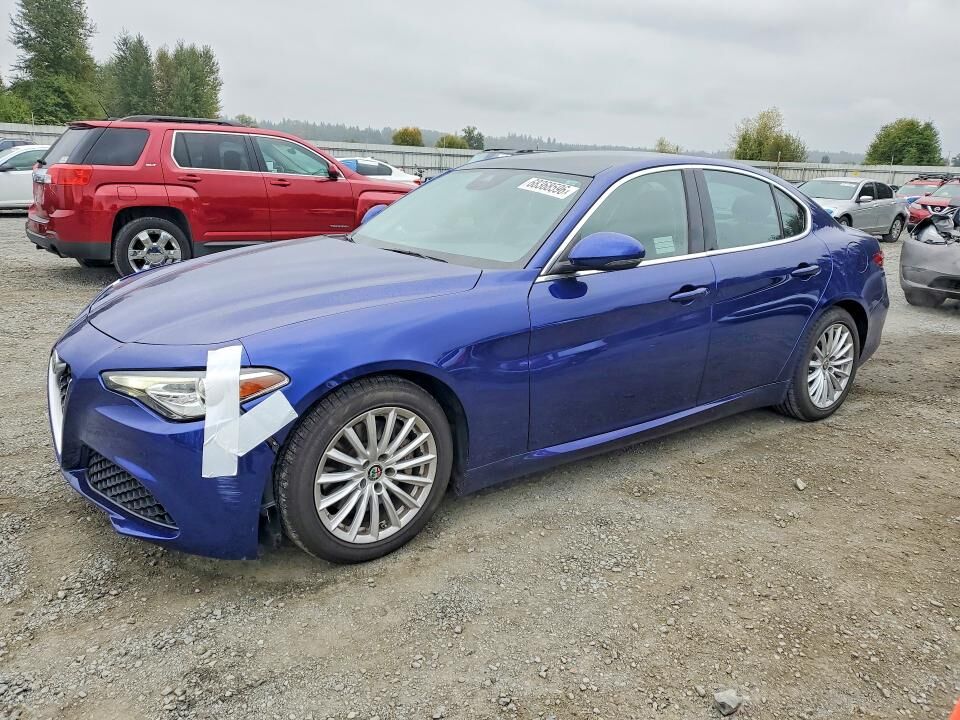 2021 ALFA ROMEO Giulia