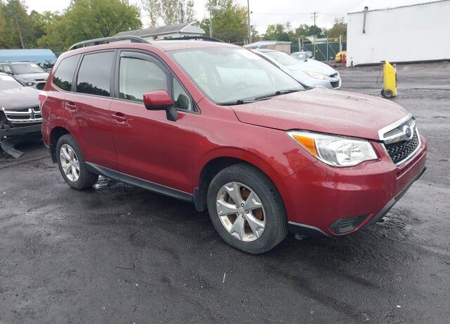 2015 SUBARU Forester