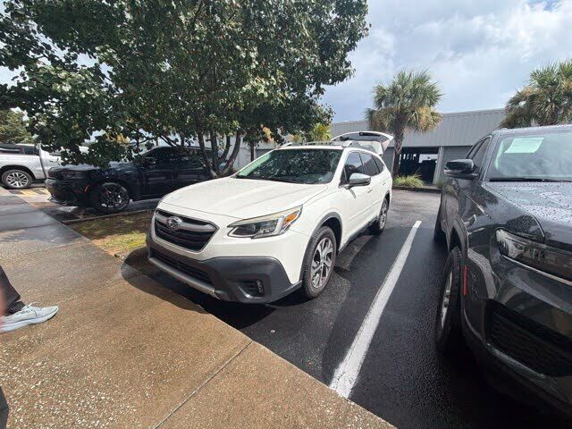2020 SUBARU Outback
